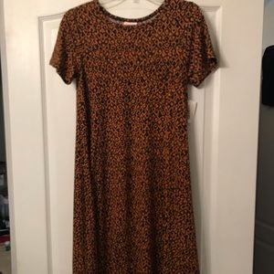Xs lularoe carly